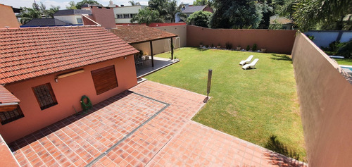 Imagen 12 de 14 de Venta De Impecable Propiedad En Ciudad Evita
