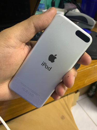 Ipod Touch 5 Generación Con Cuenta Gris (Usado)