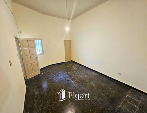 Casa En Venta En San Miguel De Tucumán