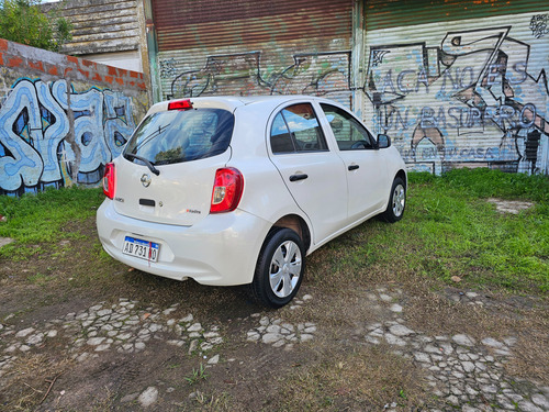 Nissan March 1.6 Active 107cv