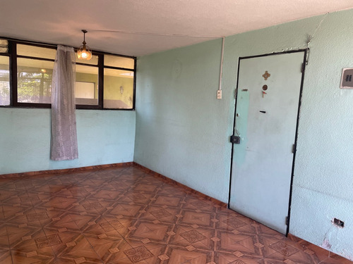 Oportunidad! Venta Departamento 3 Dormitorios, 1 Baño.