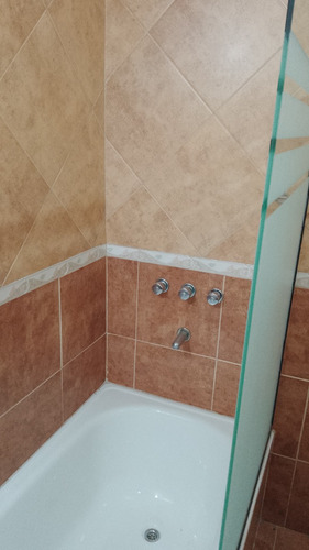 Casaquinta 220 M2 Cub S/lote De 1850 M Pileta Quincho