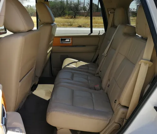 Lincoln Navigator Vagoneta Qc Dvd R-20 Lujo L 4x2 At