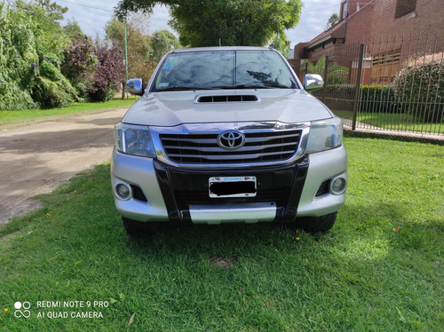 Toyota Hilux 3.0 Cd Srv Cuero I 171cv 4x4 5at 2012