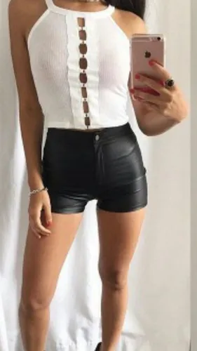 Short engomado tiro alto new arrivals