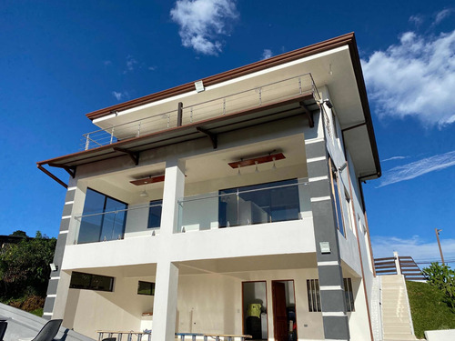 Imagen 20 de 23 de Casa Naranjo For Sale