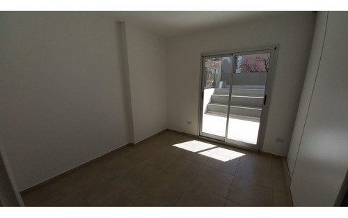 Imagen 6 de 18 de Permuta Departamento Un Dormitorio En Nueva Cordoba Por Camioneta