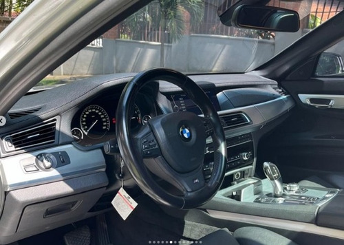 Bmw 740i Modelo 2012 Blindado