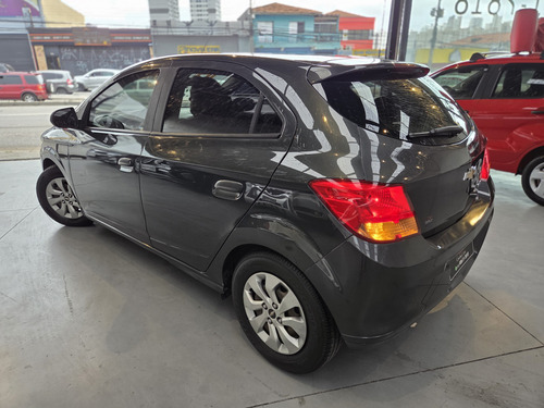 Chevrolet Onix Onix Hatch Joy 1.0 8V Flex 5p Mec.