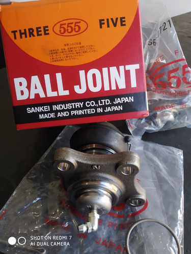 Imagen 3 de 3 de Munones Superior De Mitsubishi Montero Dakar Marca 555 Japon