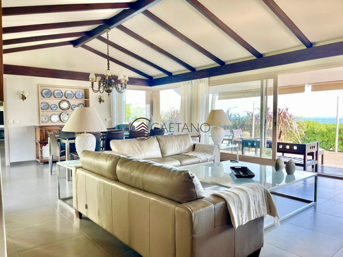Imagen 15 de 30 de Casa En Venta Playa Mansa Frente Al Mar Cuatro Dormitorios - Punta Del Este Mansa