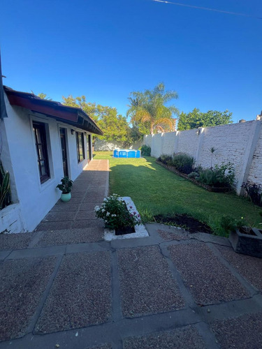 Vendemos Muy Linda Casa 3 Dormtiorios En Planta Baja