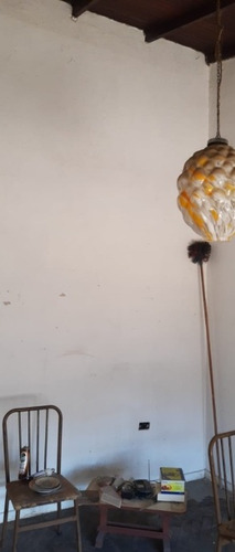 Imagen 3 de 12 de Casa De 5 Ambientes A Refaccionar En Venta - Moron Sur