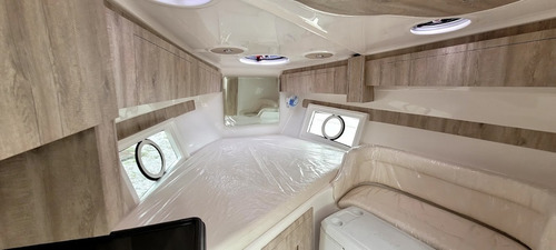 Imagem 11 de 14 de Coral 36 Ht - Pronta Entrega Parelha Diesel 520 Hp