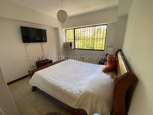 Imagen 19 de 25 de Bellísimo Apto Con 4 Cuartos Mls #23-2905