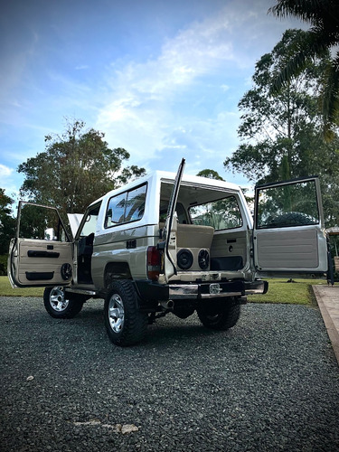 Toyota Land Cruiser 4.5 Fzj73