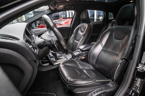 Volvo V40 T5 Rdesign