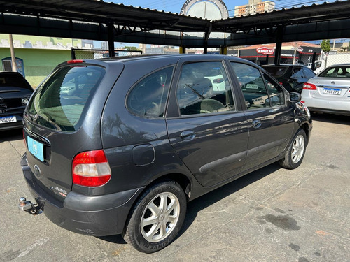 Renault Scenic 1.6 16v Expression Hi-flex 5p