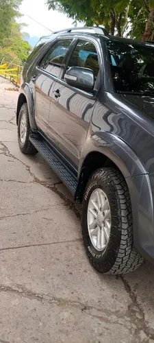 Toyota Fortuner 2.7l 4x2