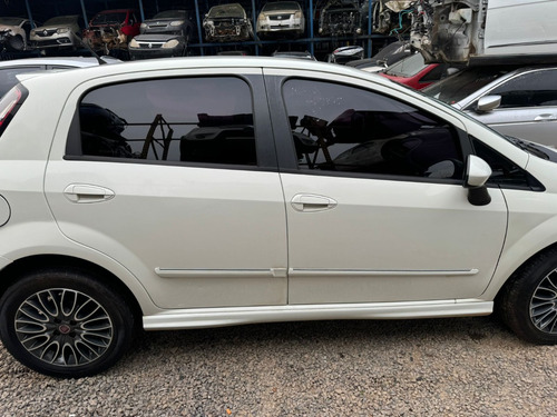 Fiat Punto 1.8 2014 Flex 132cvs Manual - Solicite Peças