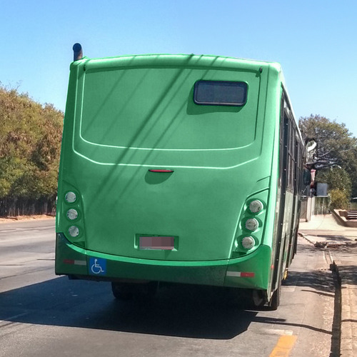Urbano Caio Apache Vip Mercedes-benz Of 1724 2014