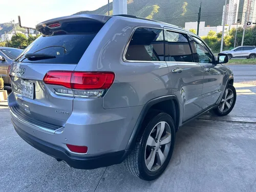 Jeep Grand Cherokee 3.6 V6 Limited Lujo 4x2 At