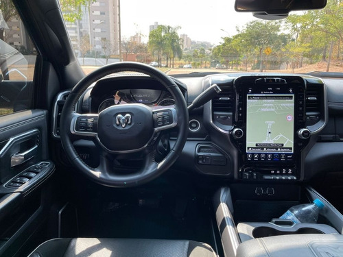 Imagem 6 de 11 de Ram 2500 Night Edition 2020