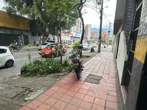 Local En Arriendo En Restrepo. Cod A776092