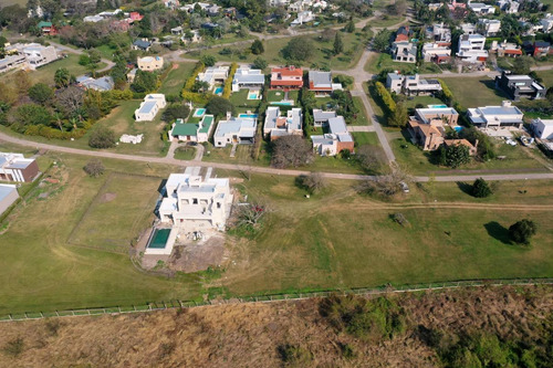 Imperdible Terreno Financiado En Club De Campo La Rural Reconquista