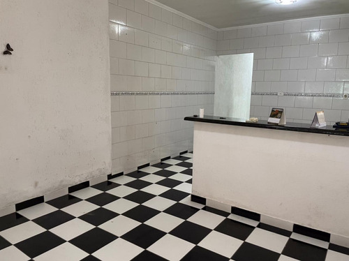Imagem 6 de 14 de 954 Casa Com Piscina, 2 Quartos, 2 Banheiro, Cozinha,2 Vagas