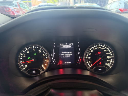 Jeep Renegade 1.8 16V FLEX LONGITUDE 4P AUTOMÁTICO