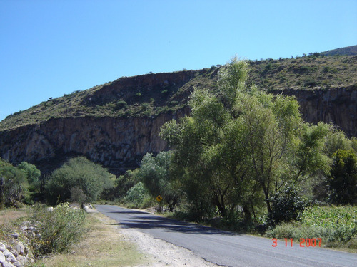 Imagen 10 de 14 de Rancho En Venta, Colinda Con Un Rìo En Colón Querétaro.