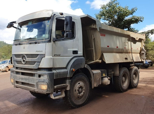 Imagem 7 de 15 de Mercedes-benz Axor 4144 6x4 Anos 2017/ 2018/ 2019/ 2020