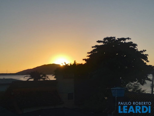 Imagem 2 de 15 de Casa Em Condomínio - Lagoa Da Conceição - Sc - 642461