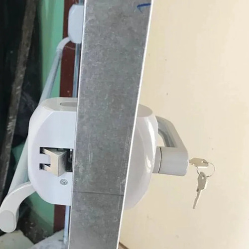 Fechadura Maçaneta Com Chave Para Barra Antipânico Disafe