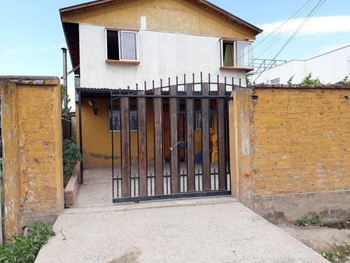 Casa En Camino Público San Ramón, Graneros