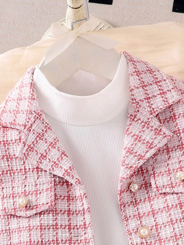 Blazer, Remera Cuello Alto Y Pollera Niñas