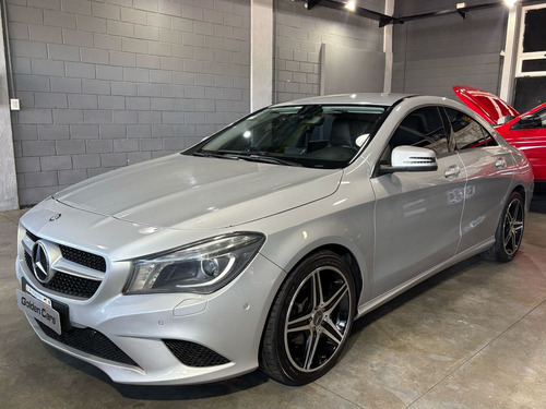 Mercedes Benz Cla200