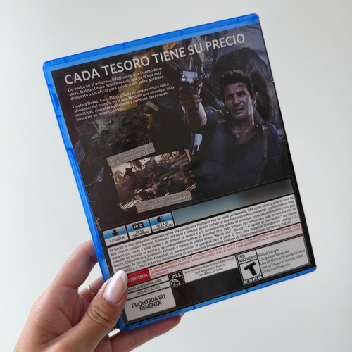 Uncharted 4: A Thief's End Standard Ps4 Semi Novo (Recondicionado)