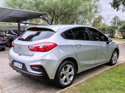 Chevrolet Cruze Lt 1.4 Mt 5 Puertas