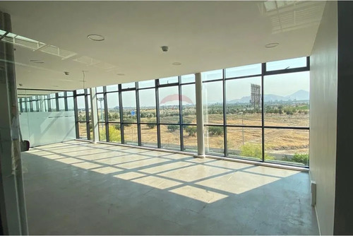 Bodega Con Oficina En Arriendo, Pudahuel, Santiago
