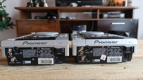 Par Cdj Pioneer 200 + Mixer Behringer Djx 700