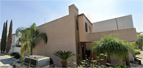 Casa En Venta Cartera Bancaria-montemorelos Nuevo Leon -jcbb6