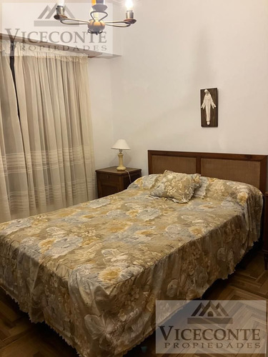 Casa 170 M2, Barrio Punta Mogotes, Mar Del Plata, Provincia De Buenos Aires.
