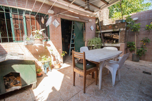 Venta Casa Tres Dormitorios Brazo Oriental