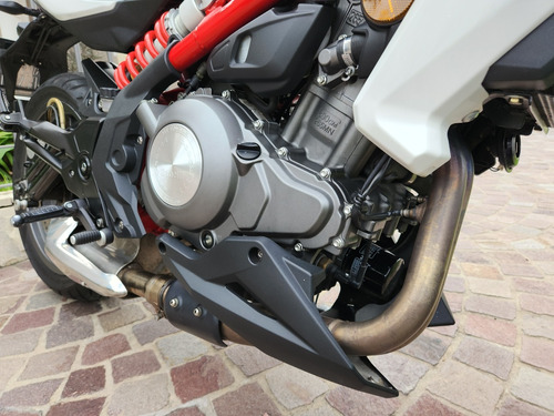 Benelli Tnt 300