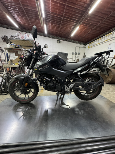 Slider Shield Para Hero Hunk 160r Negro