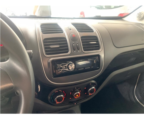 Fiat Grand Siena 1.4 MPI ATTRACTIVE 8V FLEX 4P MANUAL