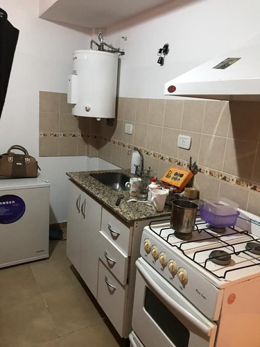 Imagen 4 de 6 de Departamento En Venta En Calle La Roche Al 400 Morón