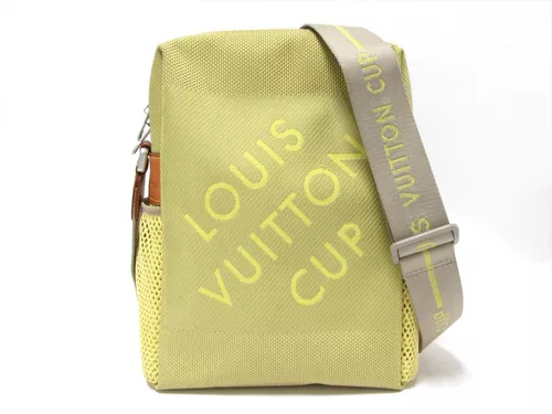 Nuevos modelos en bandolera Louis Vuitton para hombre